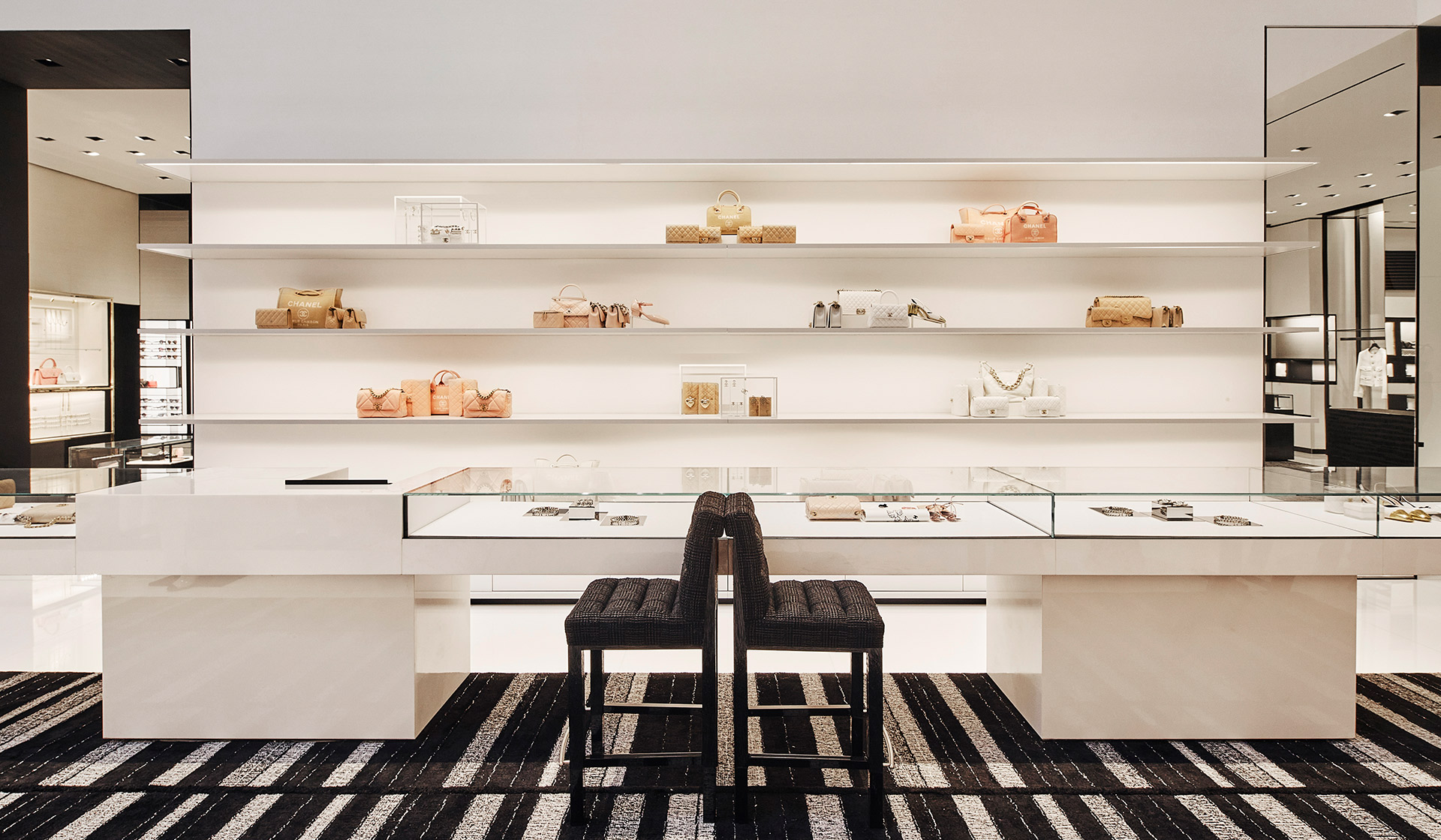 Chanel Opens Its First Boutique In Prague Dedicated To Fashion And  Fragrance And Beauty