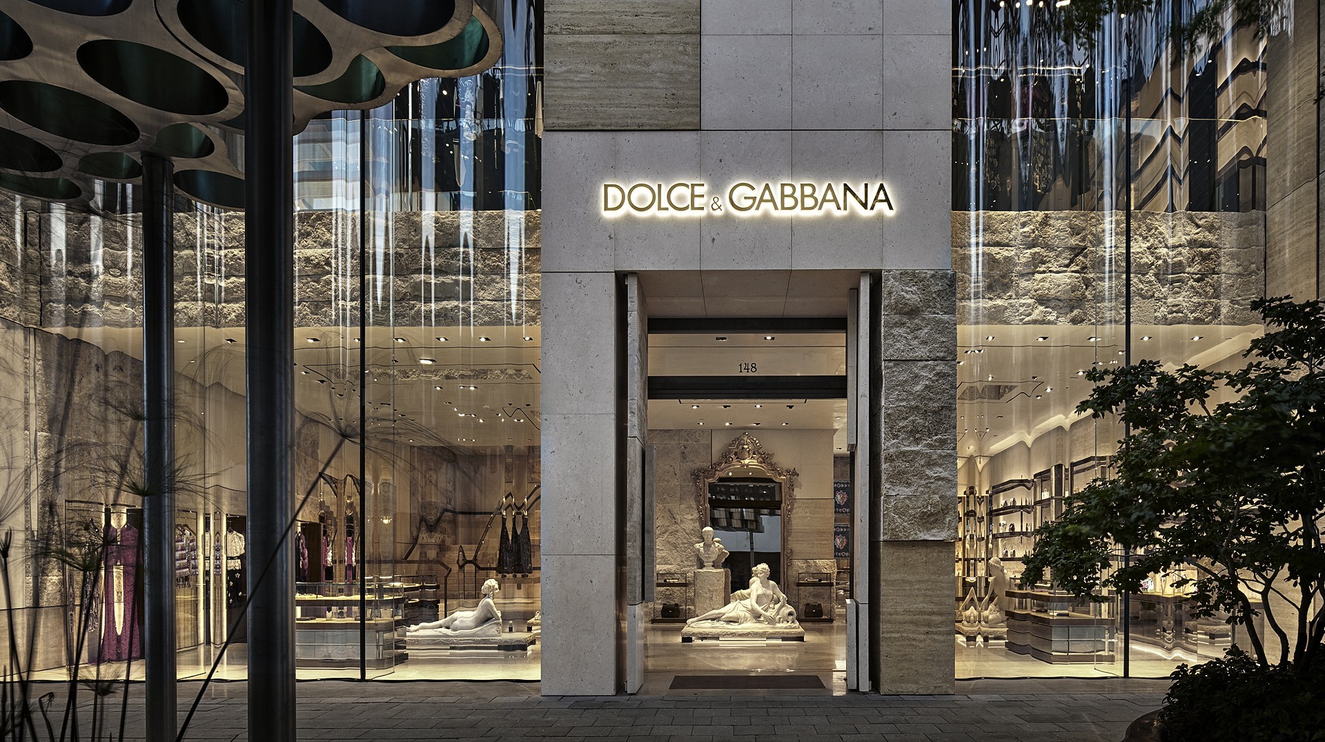Dolce&Gabbana: The Art of Personalization with Dolce&Gabbana