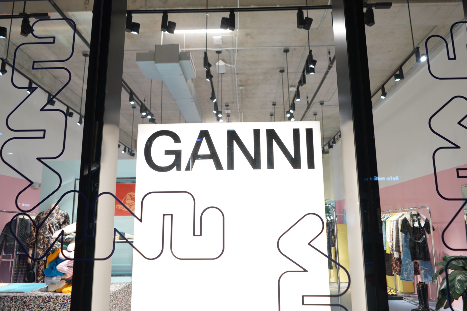 Ganni Art Gallery Exhibit
